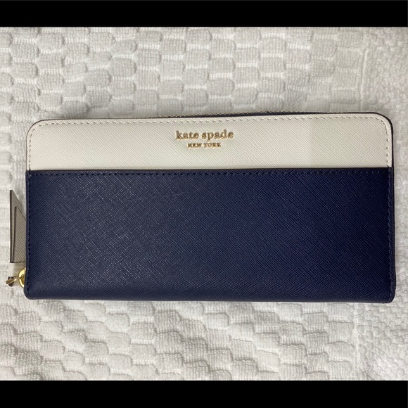 kate spade Handbags - NWT Kate Spade Lrg Continental Wallet - Navy/White